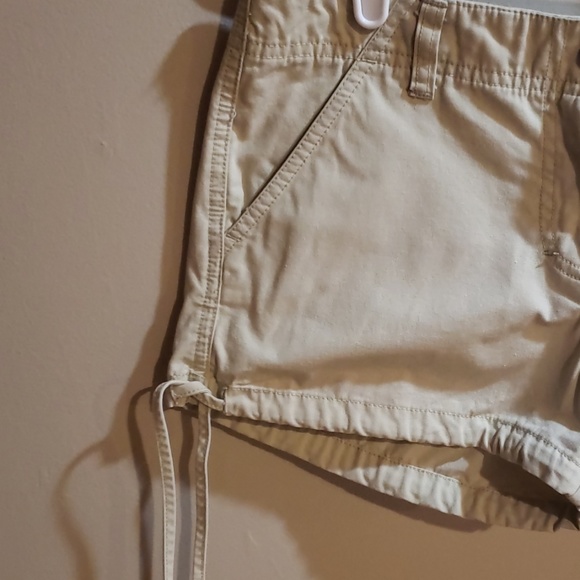 Tommy khaki shorts - Picture 2 of 4